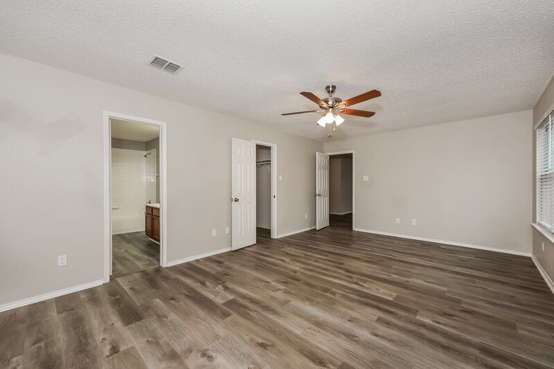 2,335/Mo, 10173 Chapel Springs Trl Fort Worth, TX 76116 Main Bedroom View