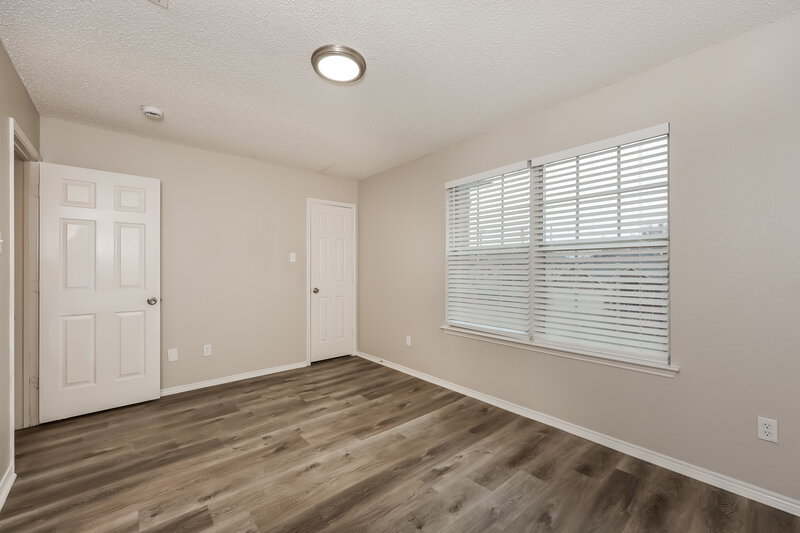 2,335/Mo, 10173 Chapel Springs Trl Fort Worth, TX 76116 Bedroom View