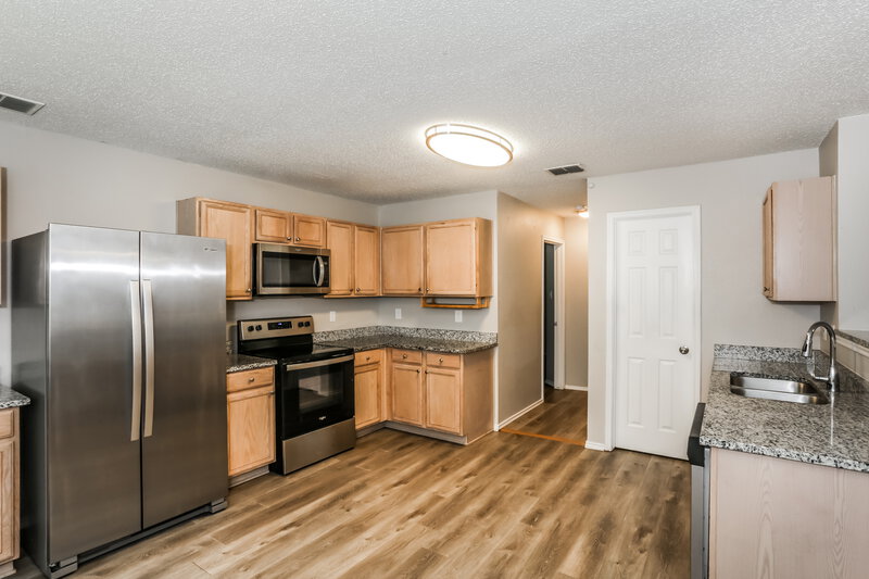 2,210/Mo, 1824 Lariat Dr Justin, TX 76247 Kitchen View