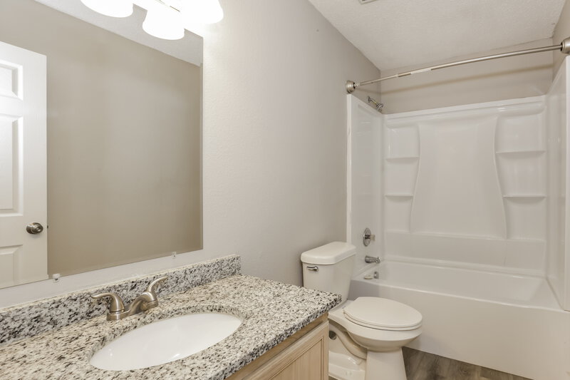 2,210/Mo, 1824 Lariat Dr Justin, TX 76247 Bathroom View