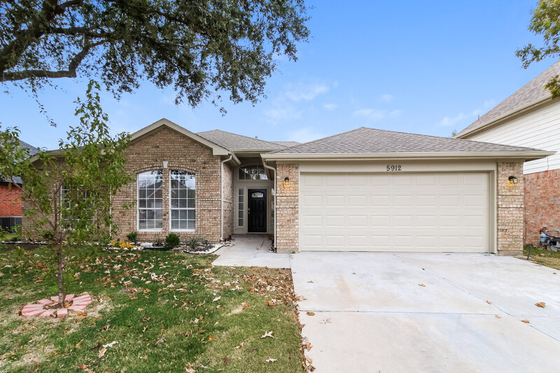 2,445/Mo, 5912 Hillview Dr Watauga, TX 76148 External View