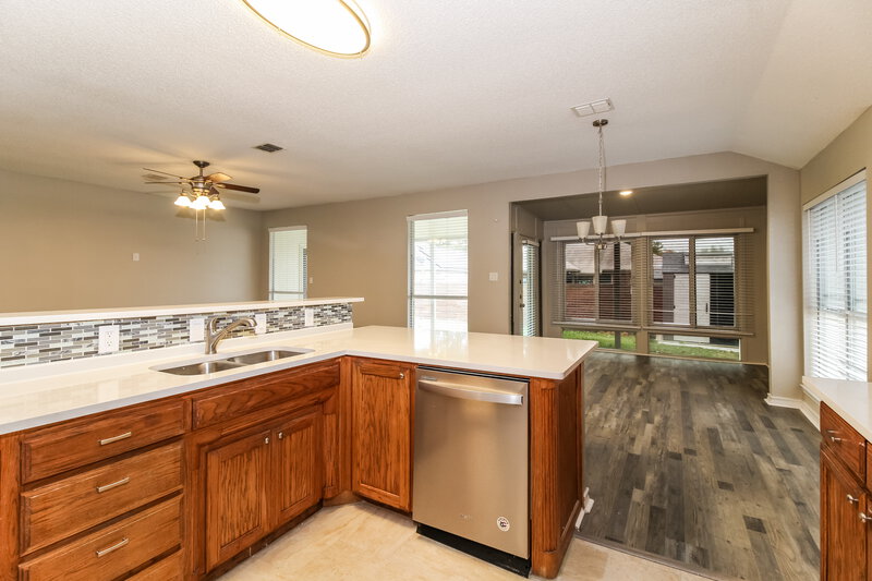 2,445/Mo, 5912 Hillview Dr Watauga, TX 76148 Kitchen View