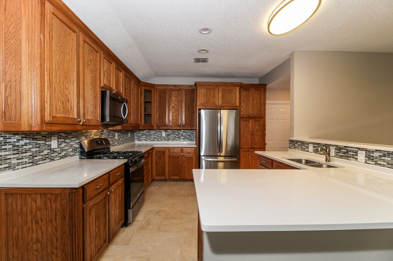 2,445/Mo, 5912 Hillview Dr Watauga, TX 76148 Kitchen View 2