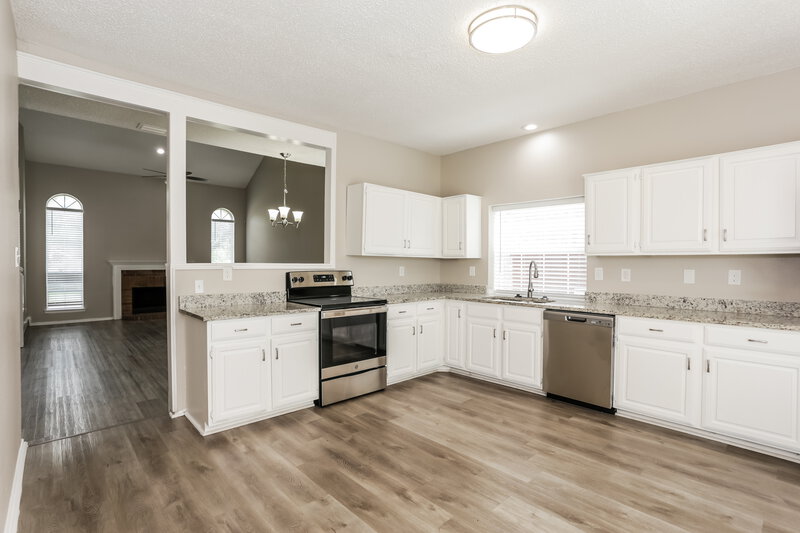 2,390/Mo, 1511 Curtis Ln Cedar Hill, TX 75104 Kitchen View 2