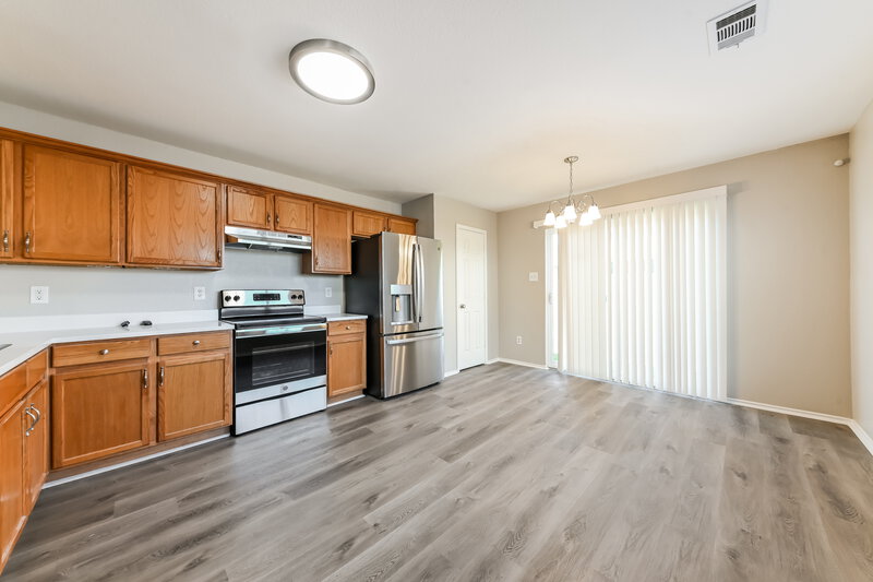 2,175/Mo, 1167 Tomahawk Dr Dallas, TX 75253 Kitchen View 2