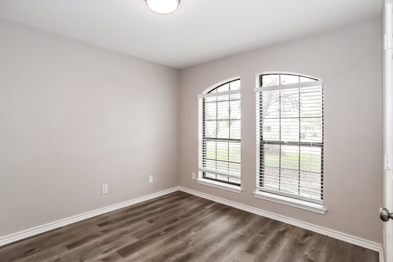 2,055/Mo, 3816 Yellowstone Pl Denton, TX 76209 Bedroom View 2