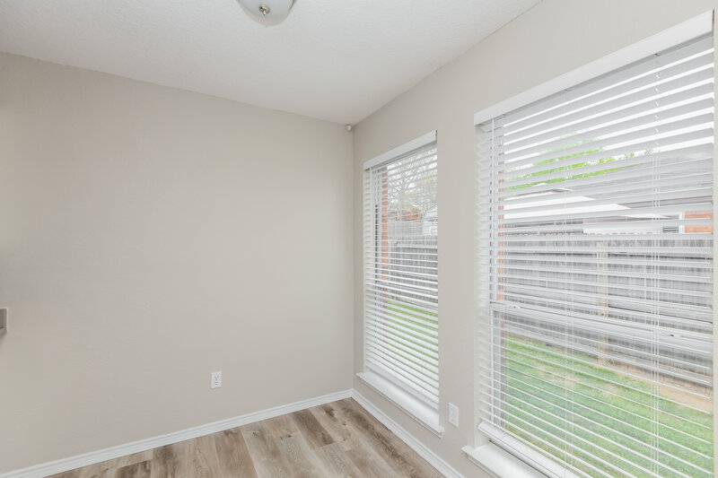 1,955/Mo, 10233 Westward Dr Fort Worth, TX 76108 Dining Room View