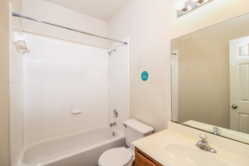 1,945/Mo, 109 Creekview Dr Anna, TX 75409 Bathroom View