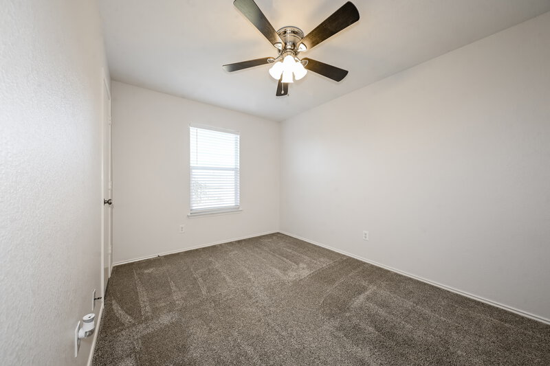 1,940/Mo, 1112 Courtney Dr Royse City, TX 75189 Main Bedroom View