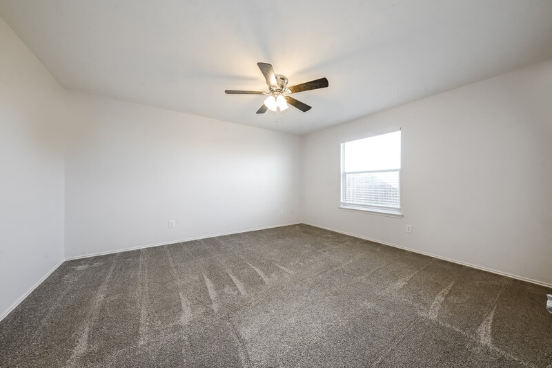 1,940/Mo, 1112 Courtney Dr Royse City, TX 75189 Main Bedroom View 2