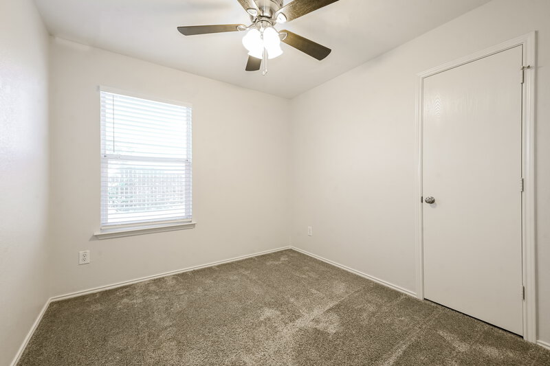 1,940/Mo, 1112 Courtney Dr Royse City, TX 75189 Bedroom View