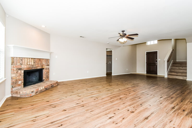 2,210/Mo, 908 Matthew Ln Royse City, TX 75189 Living Room View
