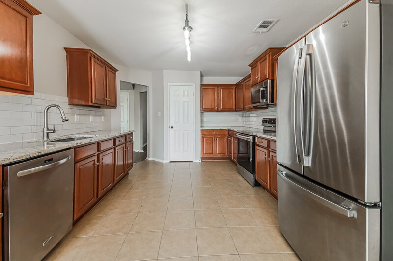 2,425/Mo, 908 Matthew Ln Royse City, TX 75189 Kitchen View