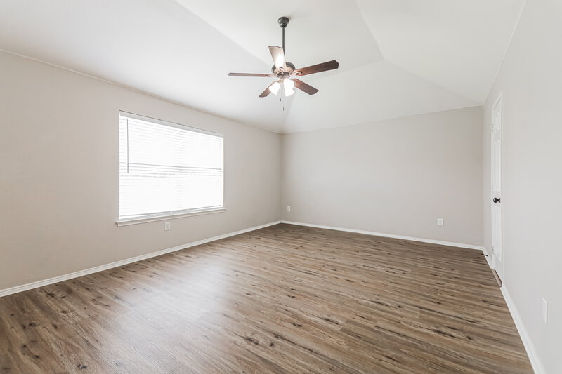 2,425/Mo, 908 Matthew Ln Royse City, TX 75189 Main Bedroom View