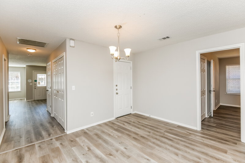 1,825/Mo, 8128 Albert St White Settlement, TX 76108 Dining Room View