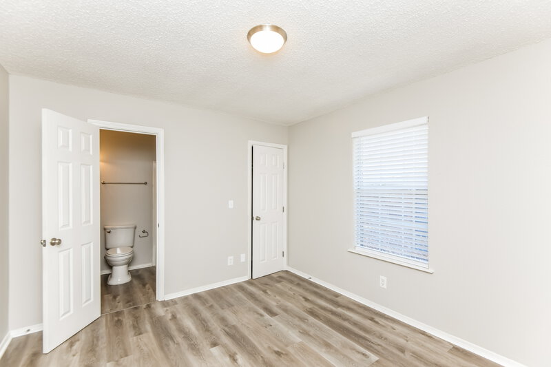 1,825/Mo, 8128 Albert St White Settlement, TX 76108 Bedroom View