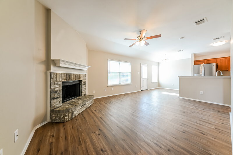 1,990/Mo, 226 Amherst Dr Forney, TX 75126 Living Room View
