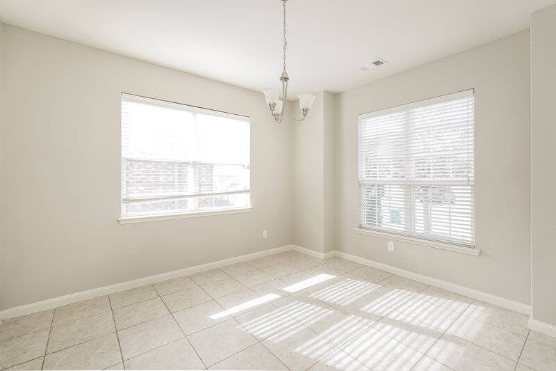 2,100/Mo, 4608 Conley Ln Denton, TX 76207 Dining Room View