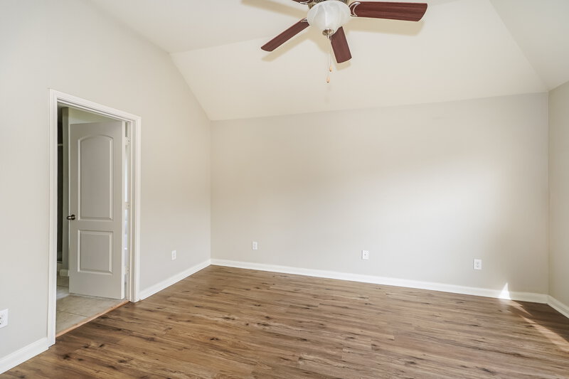 2,100/Mo, 4608 Conley Ln Denton, TX 76207 Main Bedroom View