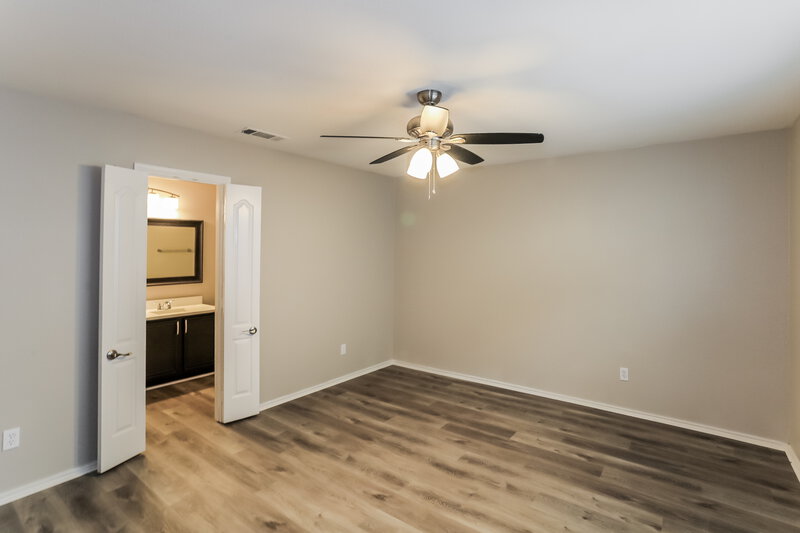 2,080/Mo, 3016 Casa Bella Dr Arlington, TX 76010 Main Bedroom View