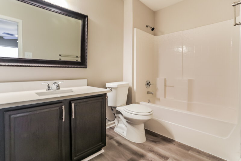 2,080/Mo, 3016 Casa Bella Dr Arlington, TX 76010 Main Bedroom View 3