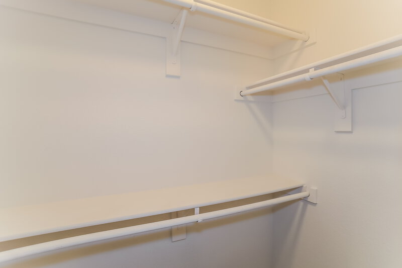 2,080/Mo, 3016 Casa Bella Dr Arlington, TX 76010 Walk In Closet View