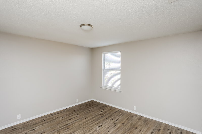 2,455/Mo, 411 Harvard Dr Glenn Heights, TX 75154 Bedroom View