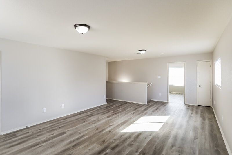 2,085/Mo, 549 Crystal Springs Dr Fort Worth, TX 76108 Loft View