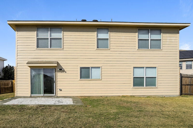 2,085/Mo, 549 Crystal Springs Dr Fort Worth, TX 76108 Rear View