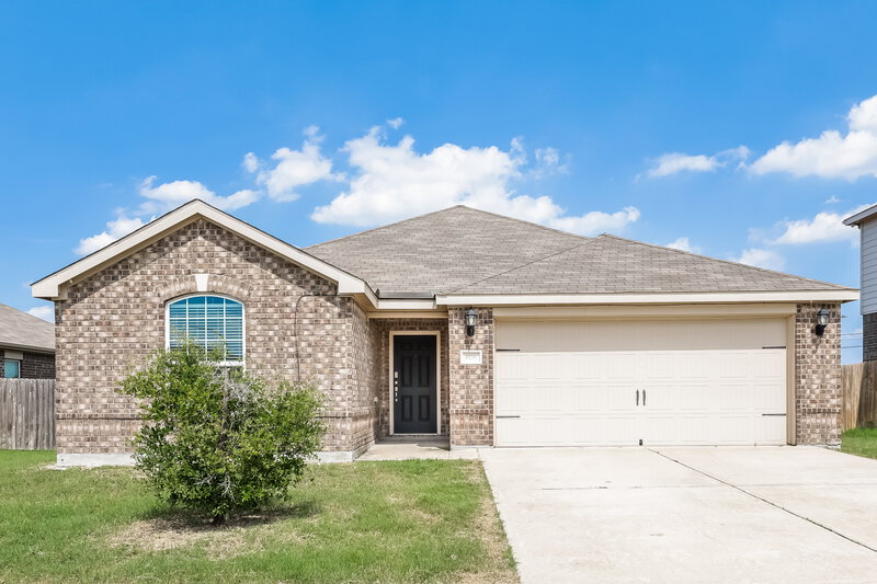 2,105/Mo, 6116 Spring Ranch Dr Fort Worth, TX 76179 External View