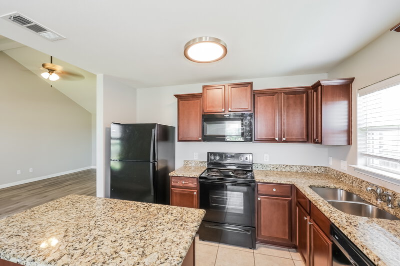 2,105/Mo, 6116 Spring Ranch Dr Fort Worth, TX 76179 Kitchen View