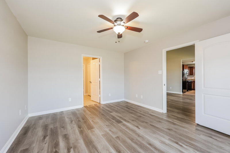 2,105/Mo, 6116 Spring Ranch Dr Fort Worth, TX 76179 Main Bedroom View 2