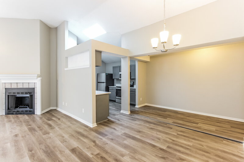 2,135/Mo, 6736 Poppy Dr Fort Worth, TX 76137 Dining Room View 2
