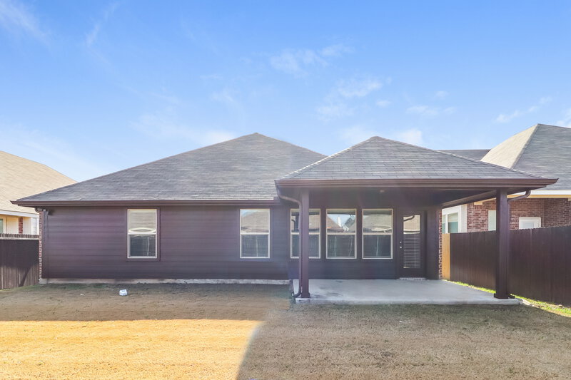 2,400/Mo, 2108 Leonard Ranch Rd Fort Worth, TX 76134 Rear View
