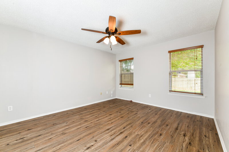 1,920/Mo, 1152 Highland Station Dr Saginaw, TX 76131 Main Bedroom View