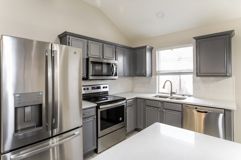 2,240/Mo, 748 Texas Oak Trl Lake Dallas, TX 75065 Kitchen View