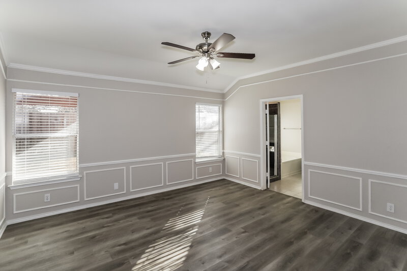2,240/Mo, 748 Texas Oak Trl Lake Dallas, TX 75065 Main Bedroom View