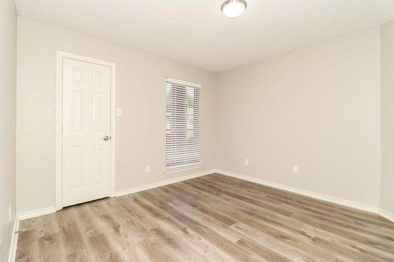 2,615/Mo, 1040 The Meadows Pkwy Desoto, TX 75115 Bedroom View 2