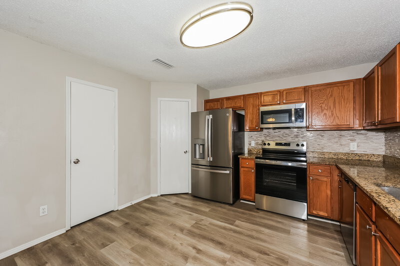 2,355/Mo, 1213 Singletree Ct Forney, TX 75126 Kitchen View 2