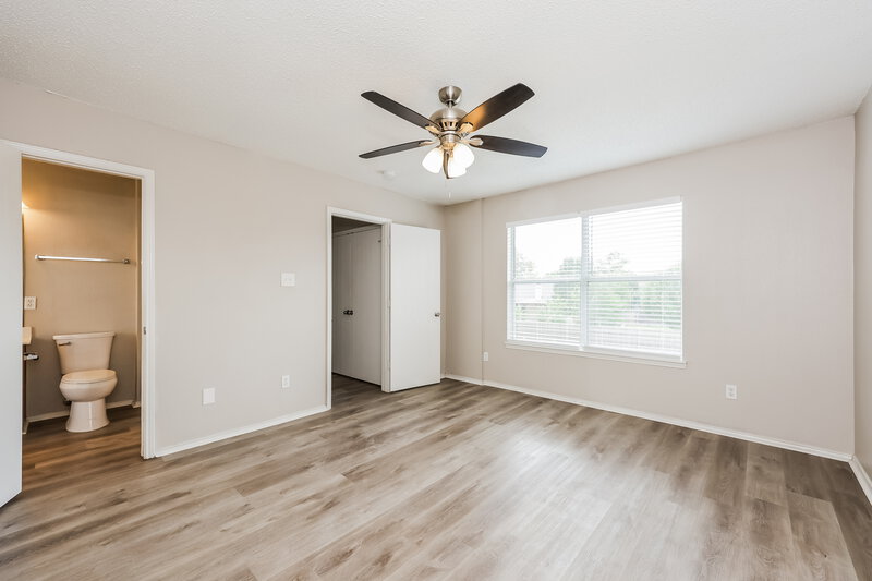 2,355/Mo, 1213 Singletree Ct Forney, TX 75126 Main Bedroom View 2