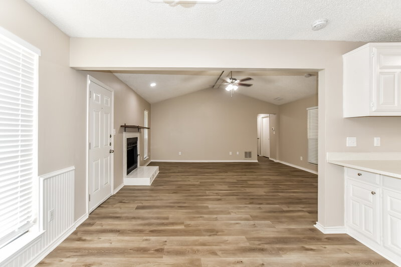 2,025/Mo, 308 Southlake Dr Forney, TX 75126 Living Room View