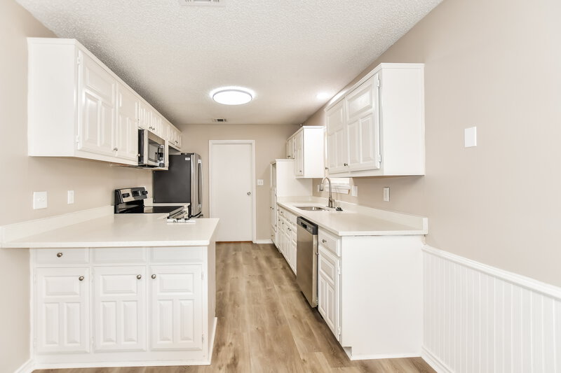 2,025/Mo, 308 Southlake Dr Forney, TX 75126 Kitchen View 2