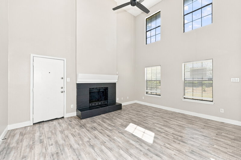 2,150/Mo, 1125 Harvest Hill Ln Lancaster, TX 75146 Misc View