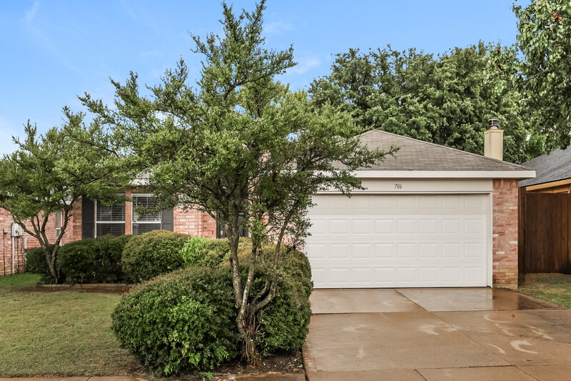 2,285/Mo, 706 Langford Dr Arlington, TX 76018 External View