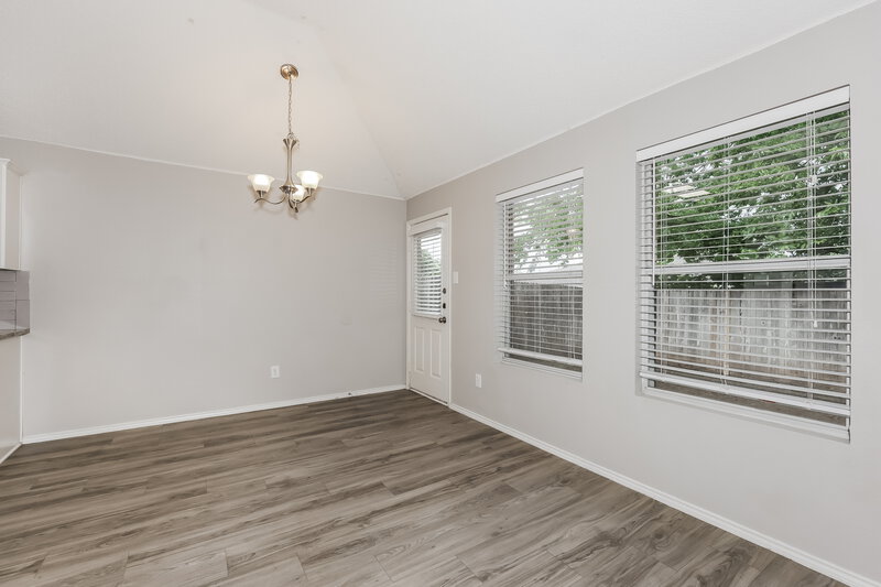 2,285/Mo, 706 Langford Dr Arlington, TX 76018 Breakfast Nook View
