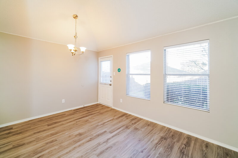 3,200/Mo, 706 Langford Dr Arlington, TX 76018 Breakfast Nook View