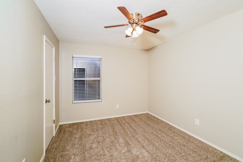 3,200/Mo, 706 Langford Dr Arlington, TX 76018 Bedroom View 2