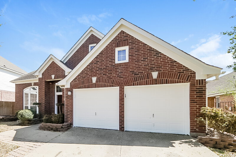3,270/Mo, 4525 Shady Hollow Dr Fort Worth, TX 76123 Front View