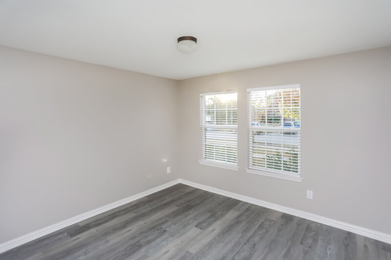 2,285/Mo, 12716 Northern Pine Dr Fort Worth, TX 76244 Bedroom View 3
