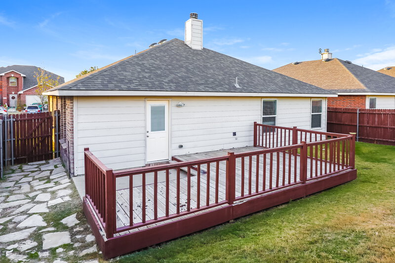 2,285/Mo, 12716 Northern Pine Dr Fort Worth, TX 76244 Rear View